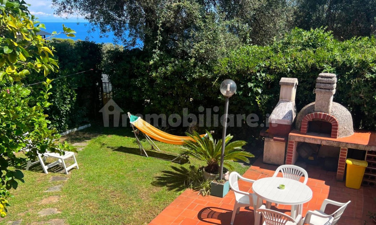 Квартира с 2 спальнями в Варацце, Италия № 314848