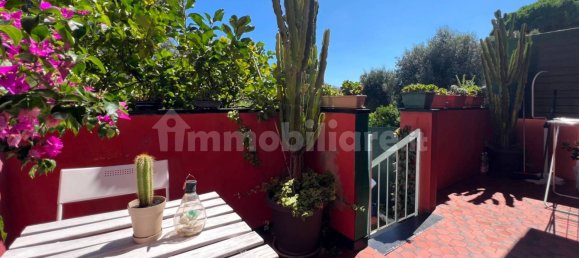 Квартира с 2 спальнями в Варацце, Италия № 314848 10