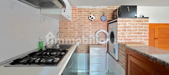 Квартира с 2 спальнями в Варацце, Италия № 314848 23