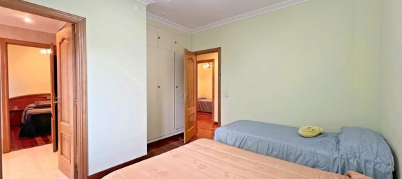 6 bedrooms House in Cambre, Spain No. 112105 37