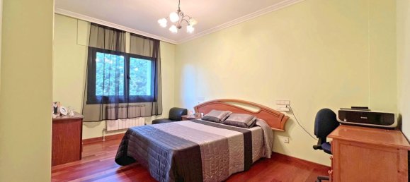 6 bedrooms House in Cambre, Spain No. 112105 33