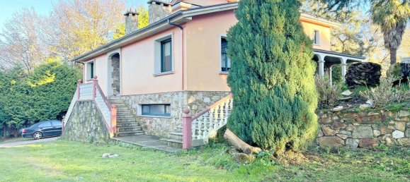 6 bedrooms House in Cambre, Spain No. 112105 16