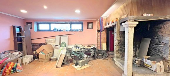 6 bedrooms House in Cambre, Spain No. 112105 14