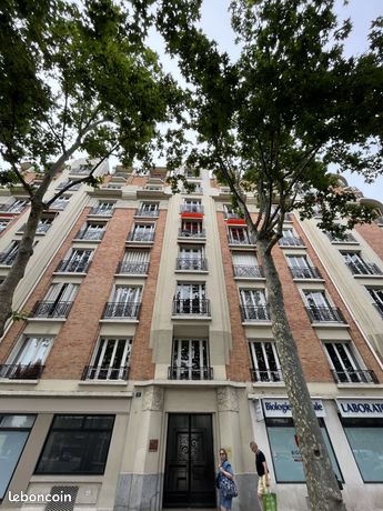 Studio in Paris, France, Nr. 315652