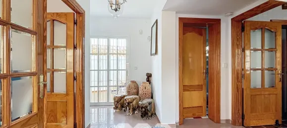 4 bedrooms House in Caleta de Velez, Spain No. 45224 7