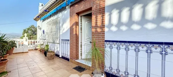 4 bedrooms House in Caleta de Velez, Spain No. 45224 2