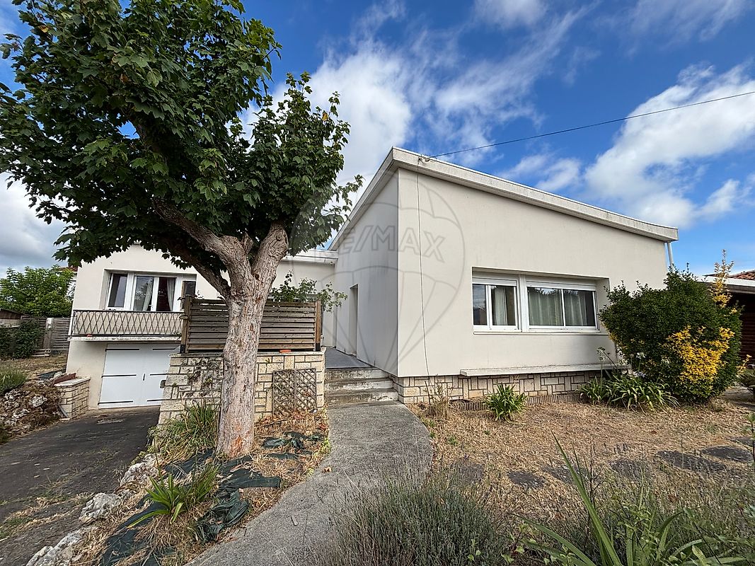 3 Schlafzimmer Haus in Etaules, France, Nr. 333307