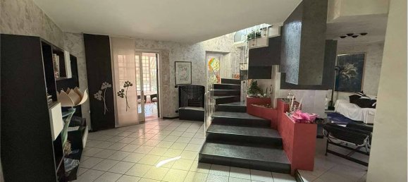 Вилла с 3 спальнями в Веронелла, Италия № 271285 2