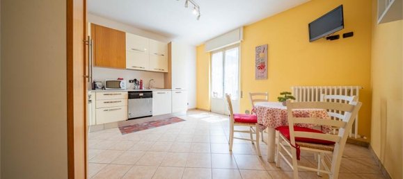 6 bedrooms House in Prata Camportaccio, Italy No. 377701 15