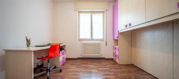 6 bedrooms House in Prata Camportaccio, Italy No. 377701 46