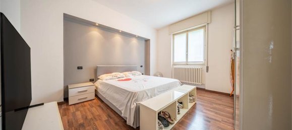 6 bedrooms House in Prata Camportaccio, Italy No. 377701 39