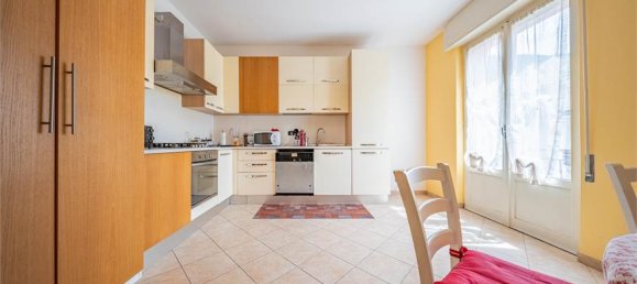 6 bedrooms House in Prata Camportaccio, Italy No. 377701 16