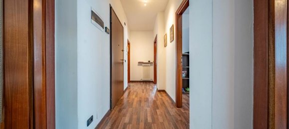 6 bedrooms House in Prata Camportaccio, Italy No. 377701 44