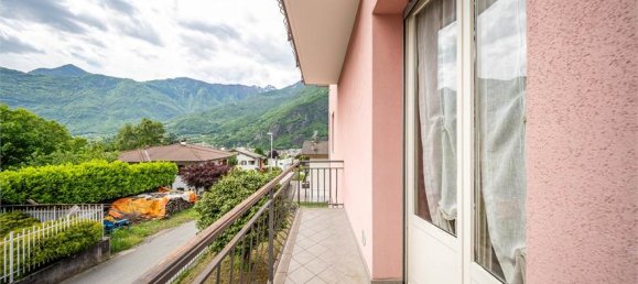 6 bedrooms House in Prata Camportaccio, Italy No. 377701 24