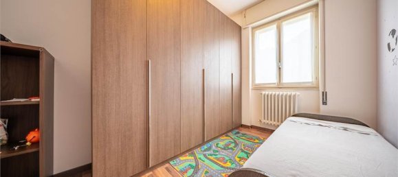 6 bedrooms House in Prata Camportaccio, Italy No. 377701 32