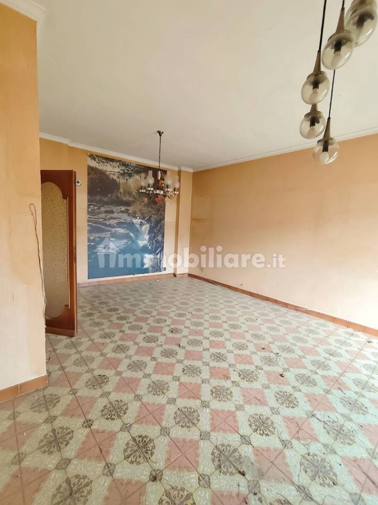 3 غرف نوم شقة في Velletri, Italy رقم 311252