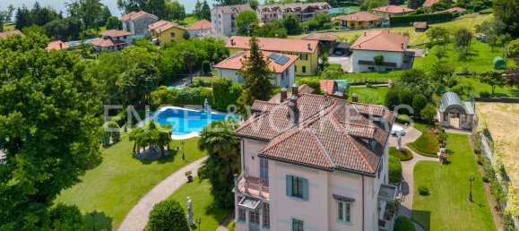 3 bedrooms Villa in Ternate, Italy No. 65395 2