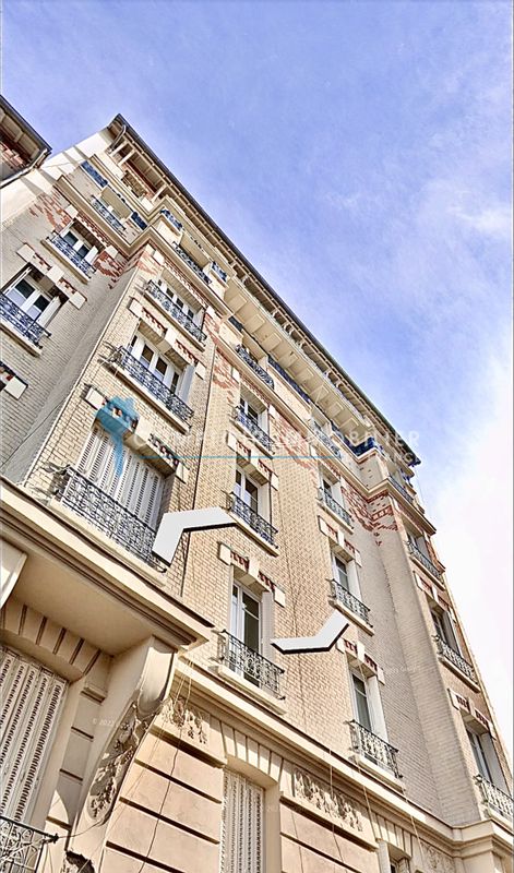 Apartamento de 1 dormitorio en Argenteuil, France No. 139469