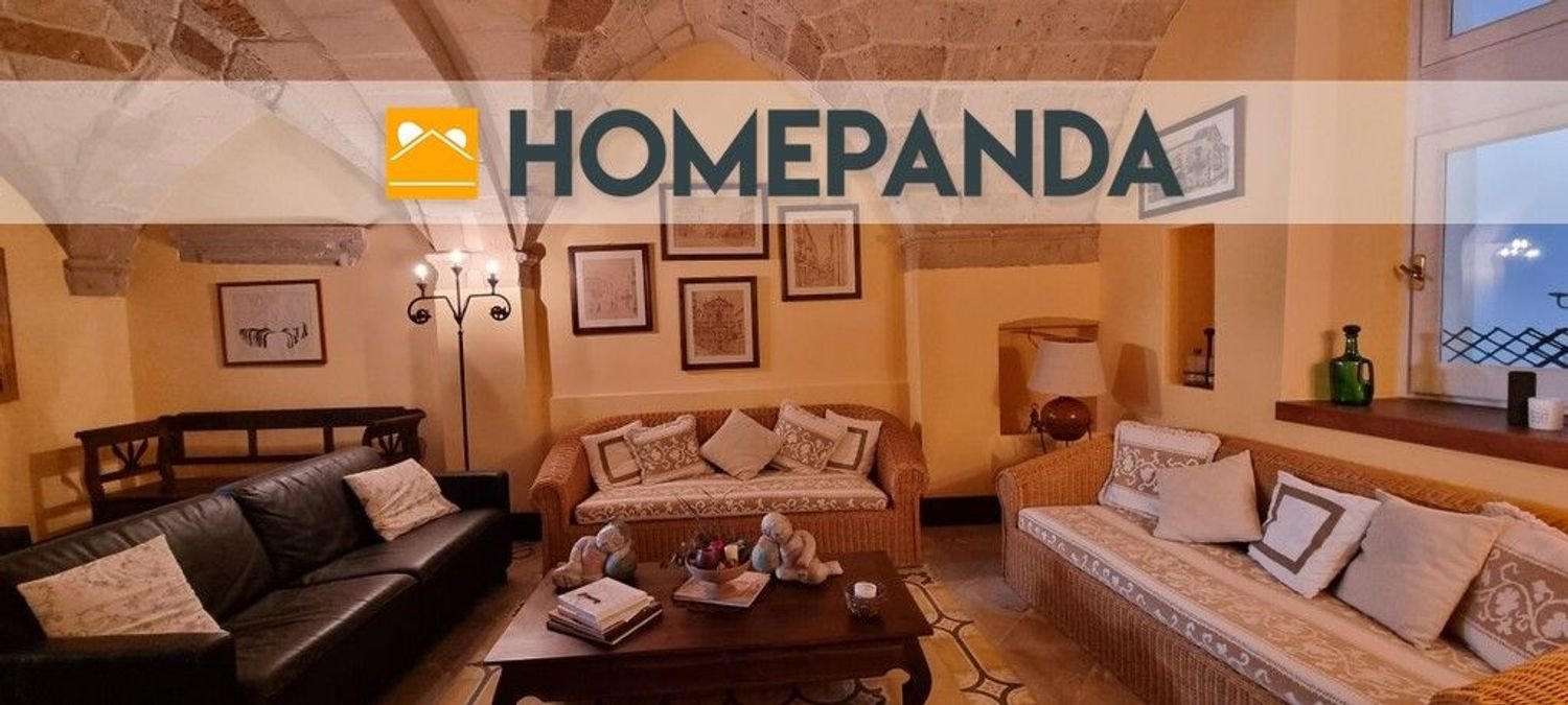 Edifício em Lecce, Italy 850 m² N.º 289675