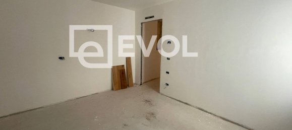 3 rooms Apartment in Udine, Italy No. 75015 5