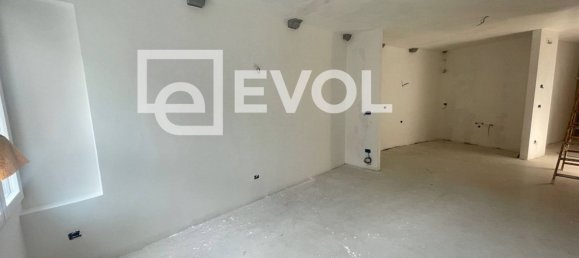 3 rooms Apartment in Udine, Italy No. 75015 2