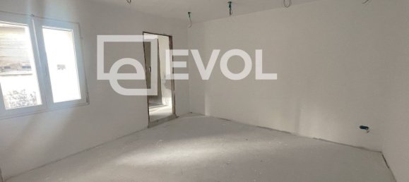 3 rooms Apartment in Udine, Italy No. 75015 3