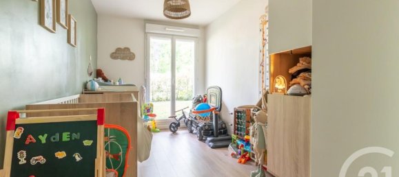 Apartamento de 2 dormitorios en Le Plessis-Trevise, France No. 285712 11