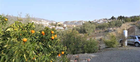 3 bedrooms House in Alcaucin, Spain No. 45174 6