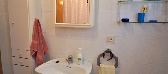 3 bedrooms House in Alcaucin, Spain No. 45174 32