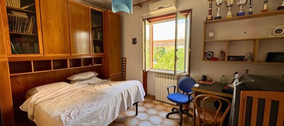 11 bedrooms Villa in Naples, Italy No. 313990 13