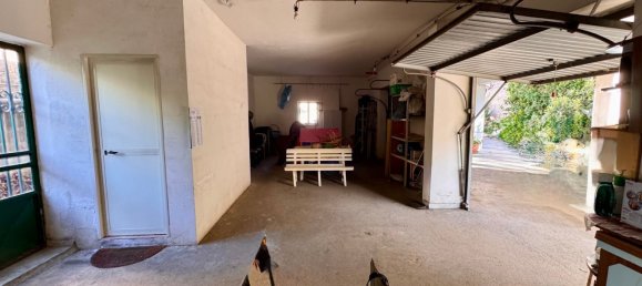 11 bedrooms Villa in Naples, Italy No. 313990 22