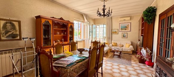 11 bedrooms Villa in Naples, Italy No. 313990 6