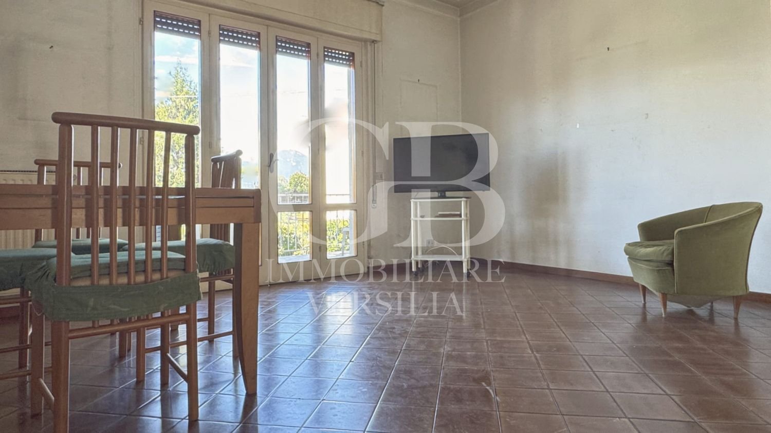 5 bedrooms Apartment in Camaiore, Italy No. 379032