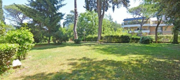 3 bedrooms Penthouse in Rome, Italy No. 334942 13