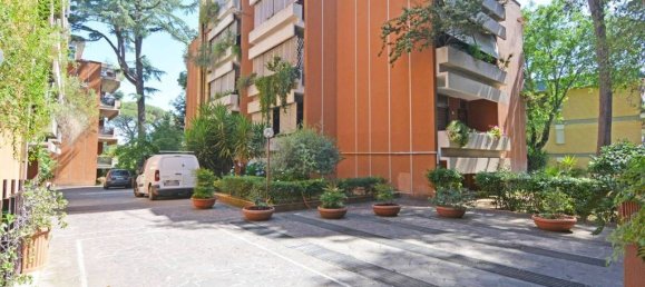 3 bedrooms Penthouse in Rome, Italy No. 334942 14