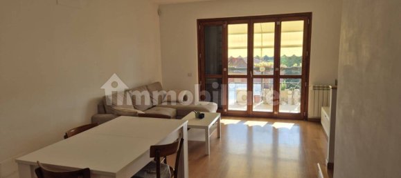 Apartamento de 2 dormitorios en Rome, Italy No. 333631 2