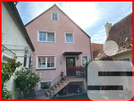 4 rooms Townhouse in Bad Windsheim, Germany No. 277620