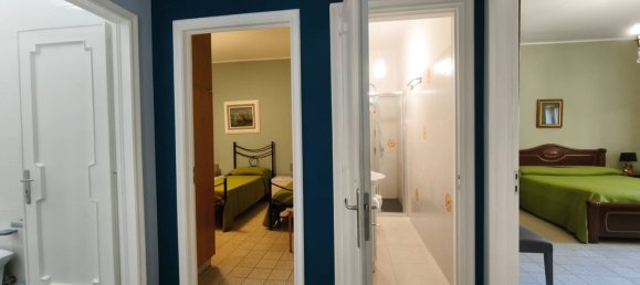 8 rooms Apartment in Gallipoli, Italy No. 43324 25