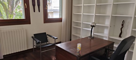 5 rooms House in Padua, Italy No. 96310 5