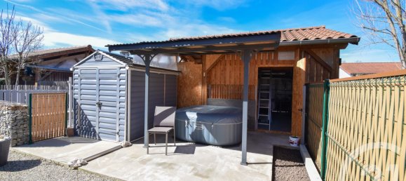 4 bedrooms House in Rhone, France No. 194492 13