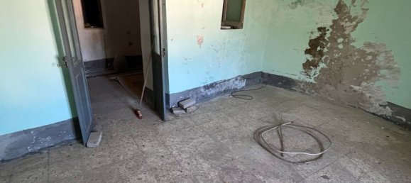 Studio in Castelforte, Italy No. 87792 4