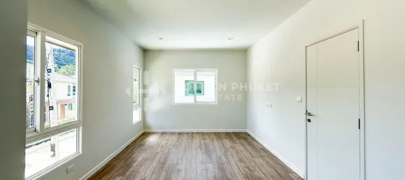 4 bedrooms House for sale in Phuket, Southern Thailand, Thailand № 70067 16