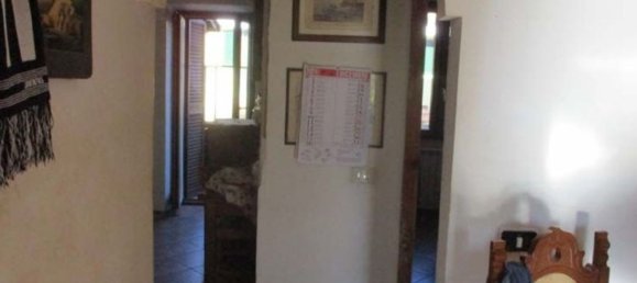 4 bedrooms Apartment in Rome, Italy No. 335039 4