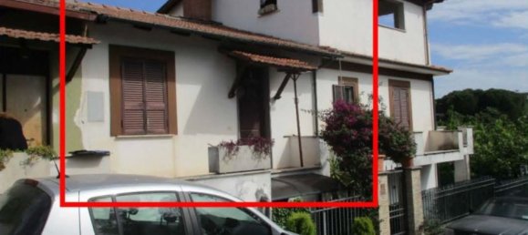 4 bedrooms Apartment in Rome, Italy No. 335039 2