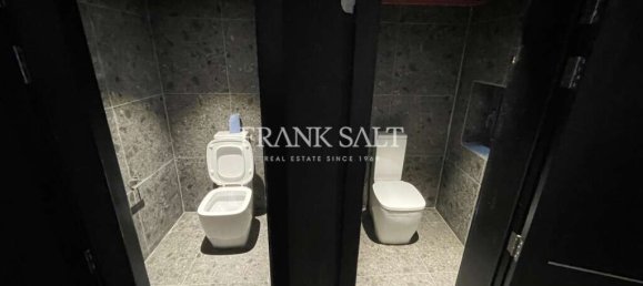 Café / restaurant à Saint Julian's, Malta No. 13181 8