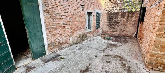 8 Schlafzimmer Villa in Piacenza, Italy, Nr. 288276 19