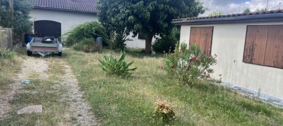 4 bedrooms House in Saint-Loubes, France No. 276769 3