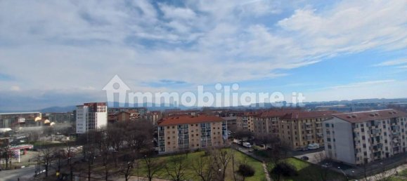 1 bedroom Apartment in Turin, Italy No. 58361 30