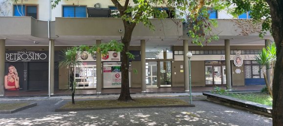 Gewerbliche Immobilie in Salerno, Italy 60m², Nr. 343303 14