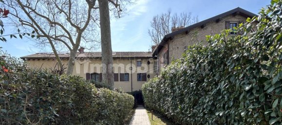 2 bedrooms Apartment in Calderara di Reno, Italy No. 162160 2